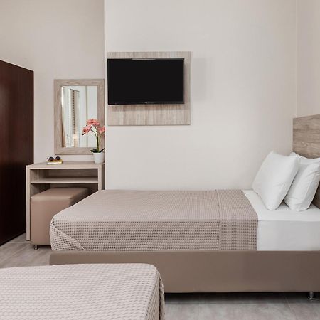 Hotel Grekas Néoi Póroi Eksteriør billede