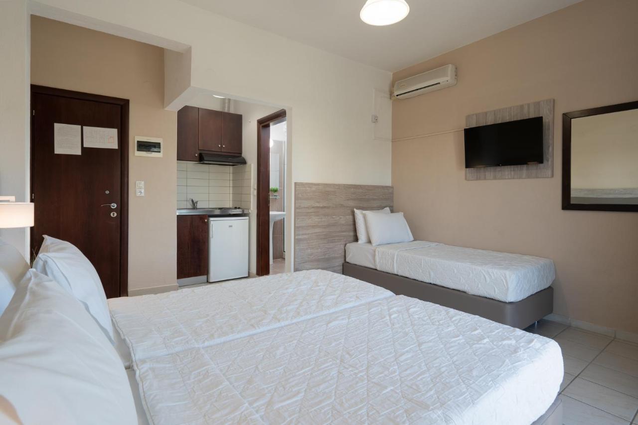 Hotel Grekas Néoi Póroi Eksteriør billede