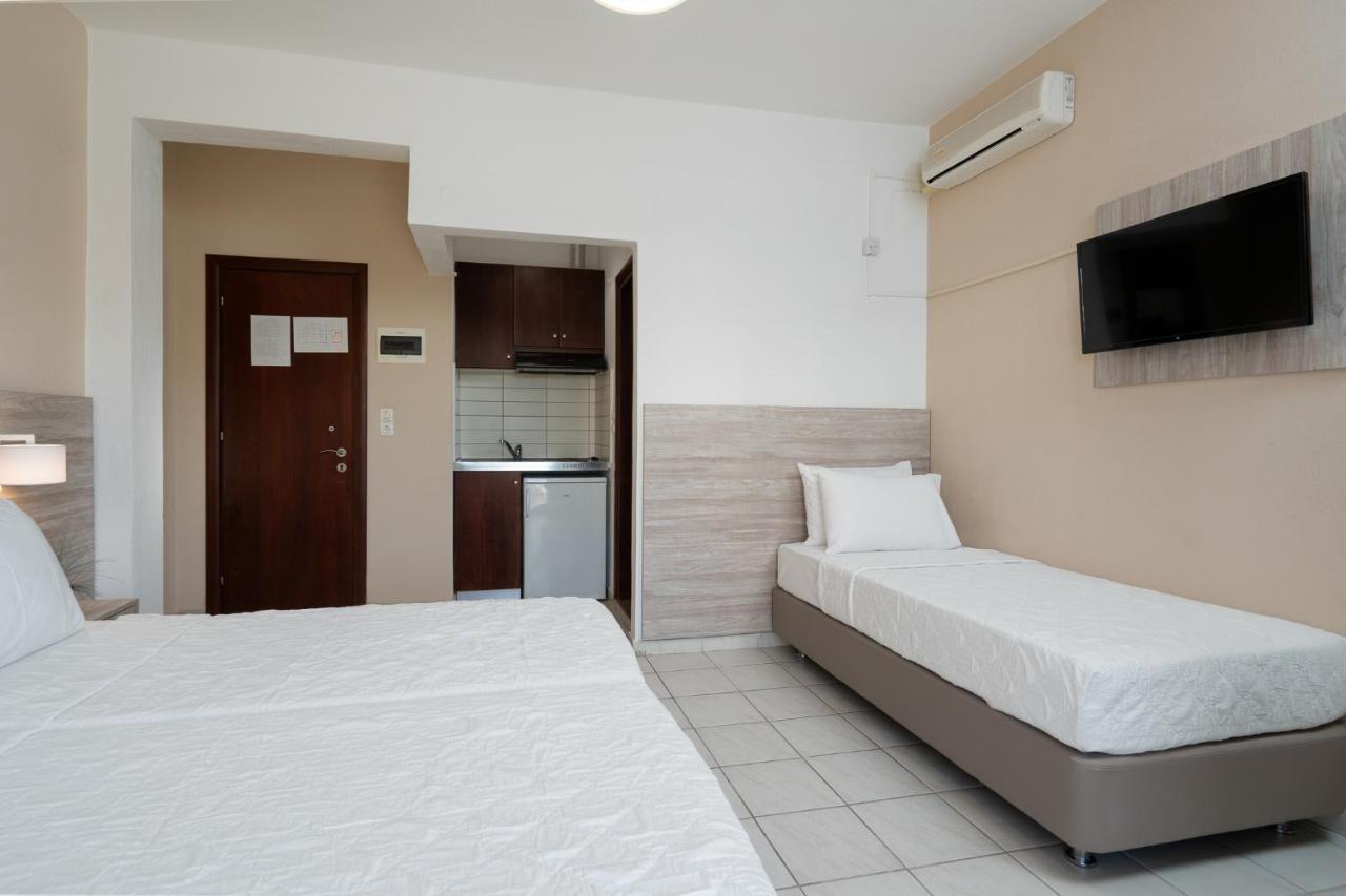 Hotel Grekas Néoi Póroi Eksteriør billede